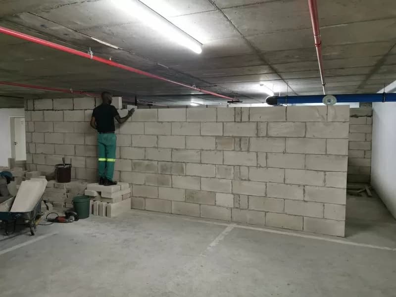 Quadrant Gardens — Store Rooms Phase 2 — photo 18