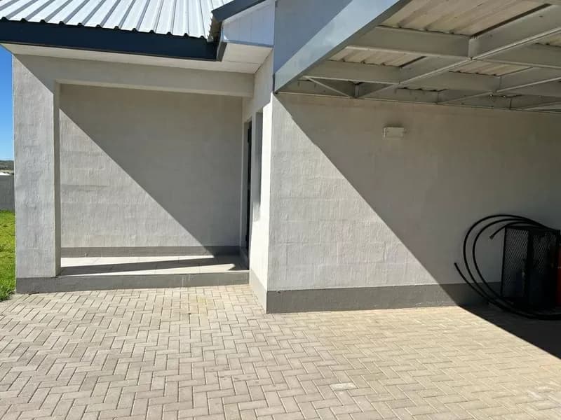 House — Combrink — photo 1