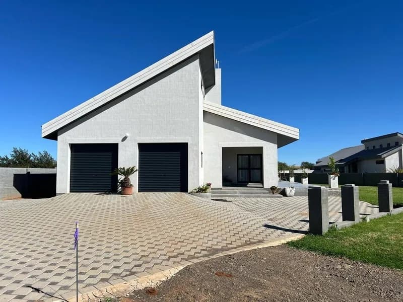 House — van Zweel — photo 2