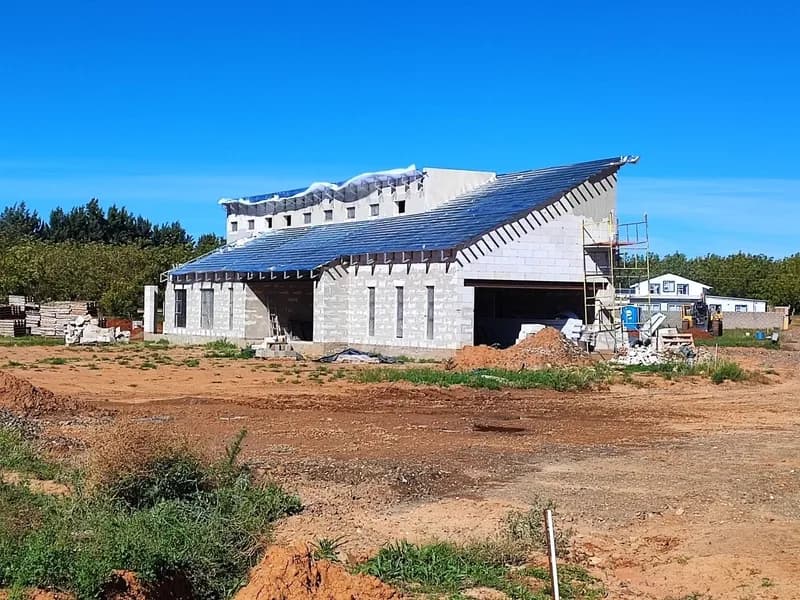 House — van Heerden — photo 1